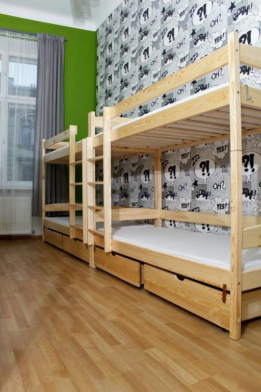 Pillows Party Hostel كراكوفيا المظهر الخارجي الصورة