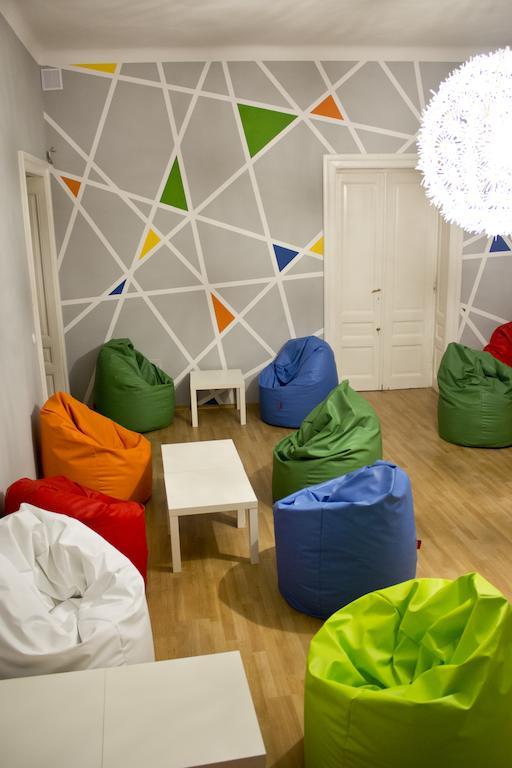 Pillows Party Hostel كراكوفيا المظهر الخارجي الصورة