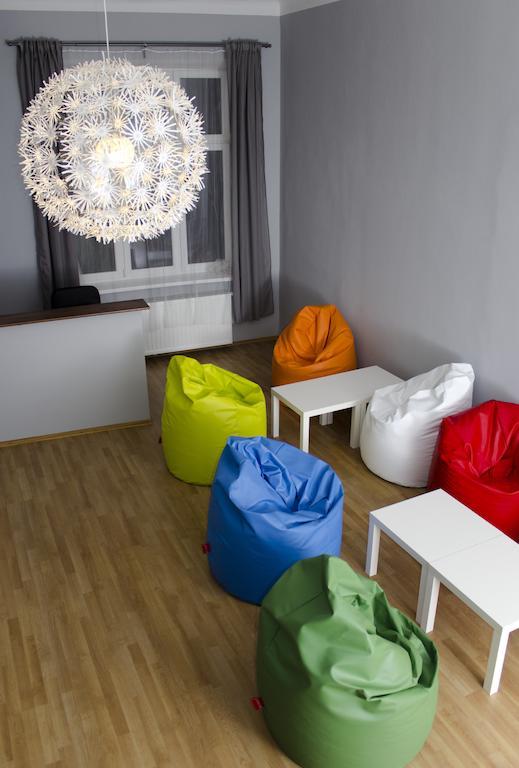 Pillows Party Hostel كراكوفيا المظهر الخارجي الصورة